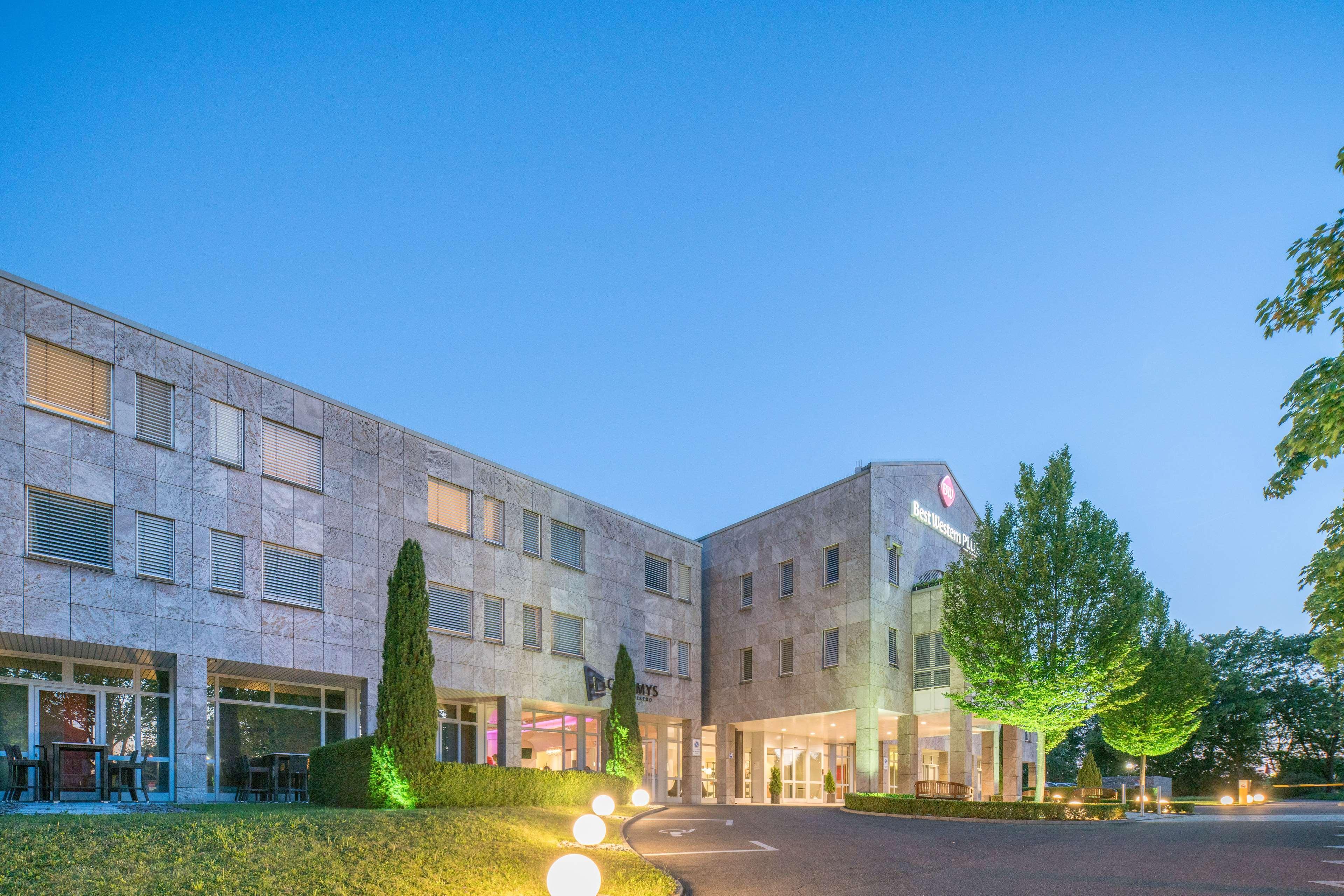 Best Western Plus Hotel Fellbach-Stuttgart Exterior foto