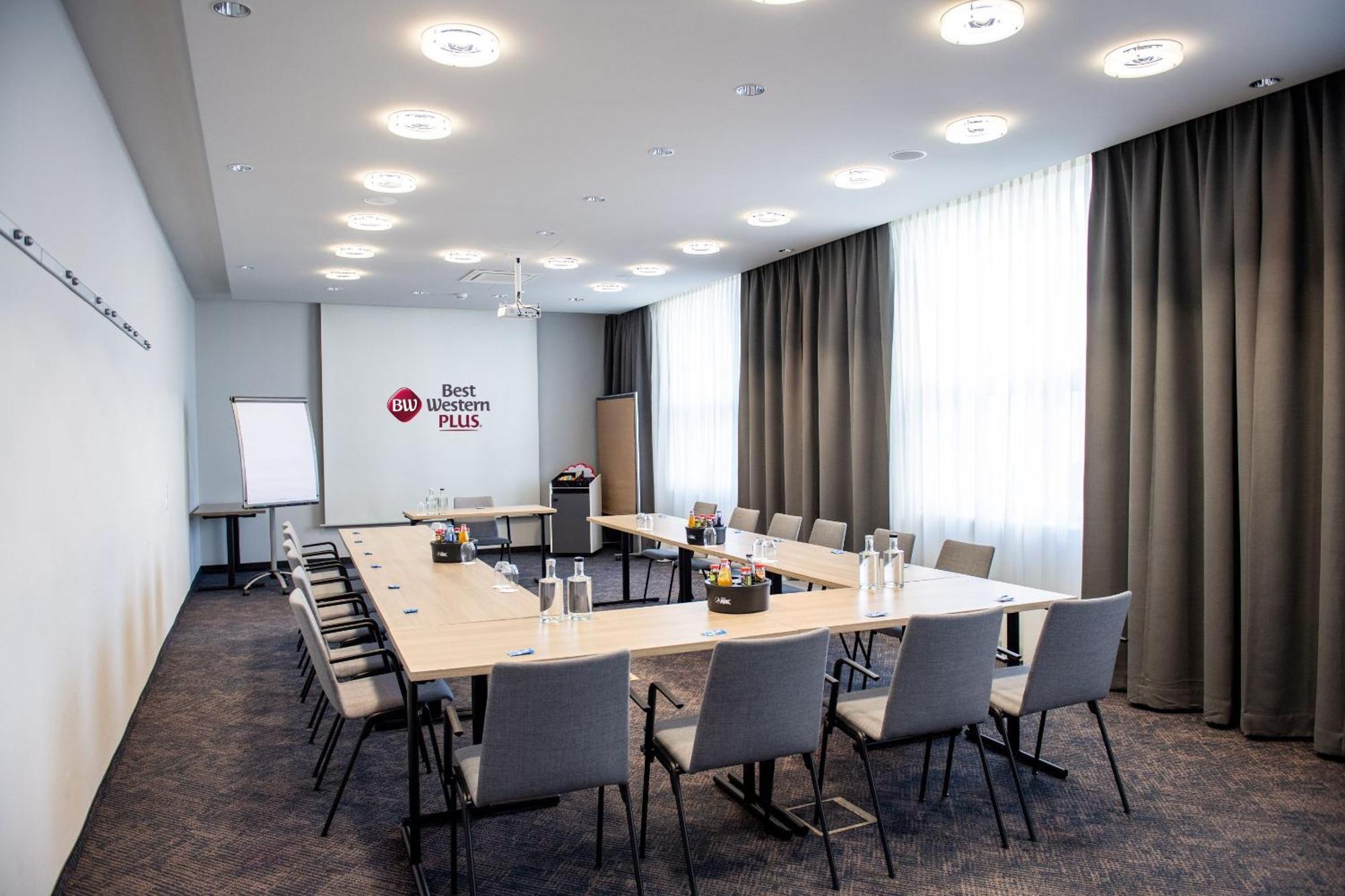 Best Western Plus Hotel Fellbach-Stuttgart Exterior foto