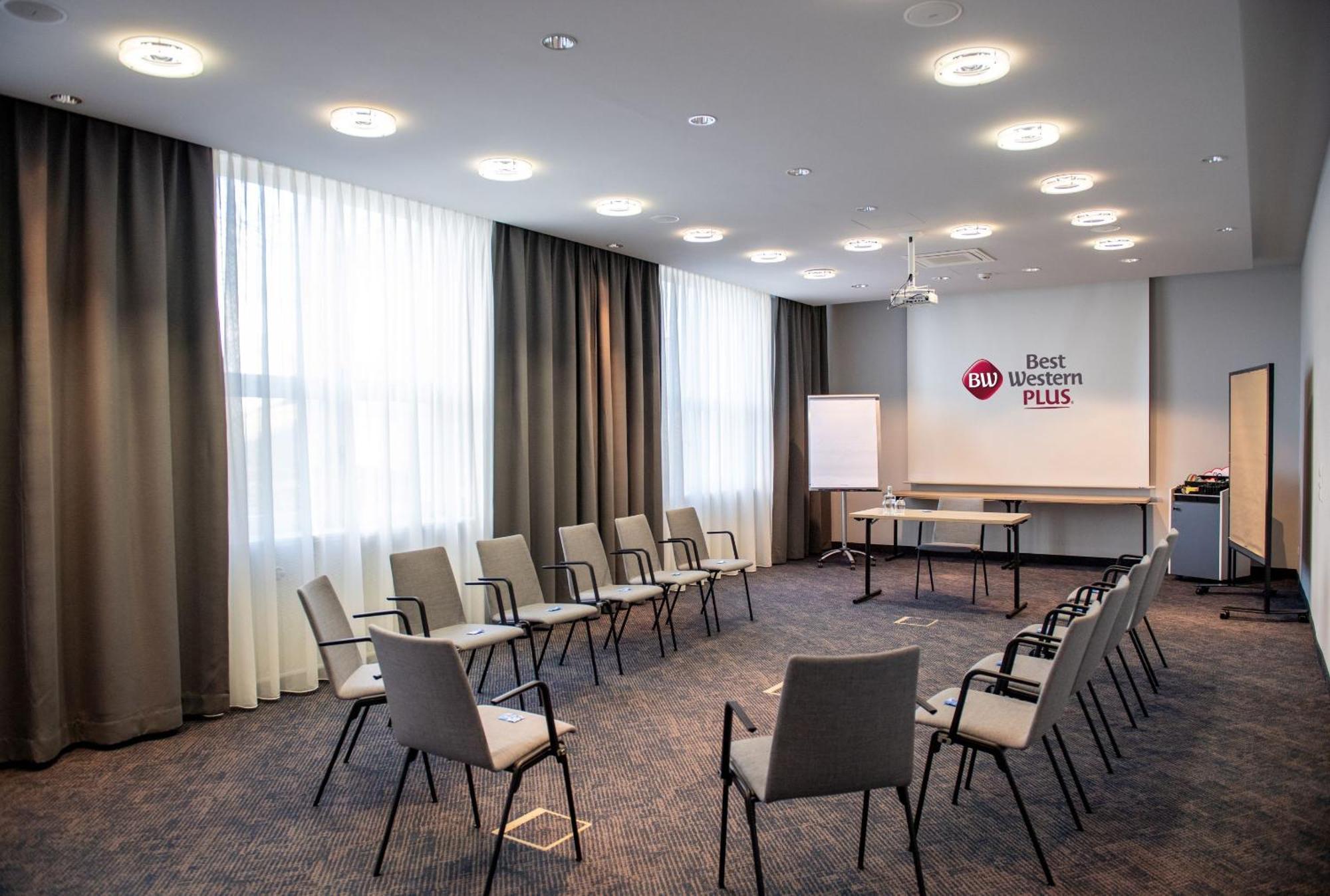 Best Western Plus Hotel Fellbach-Stuttgart Exterior foto